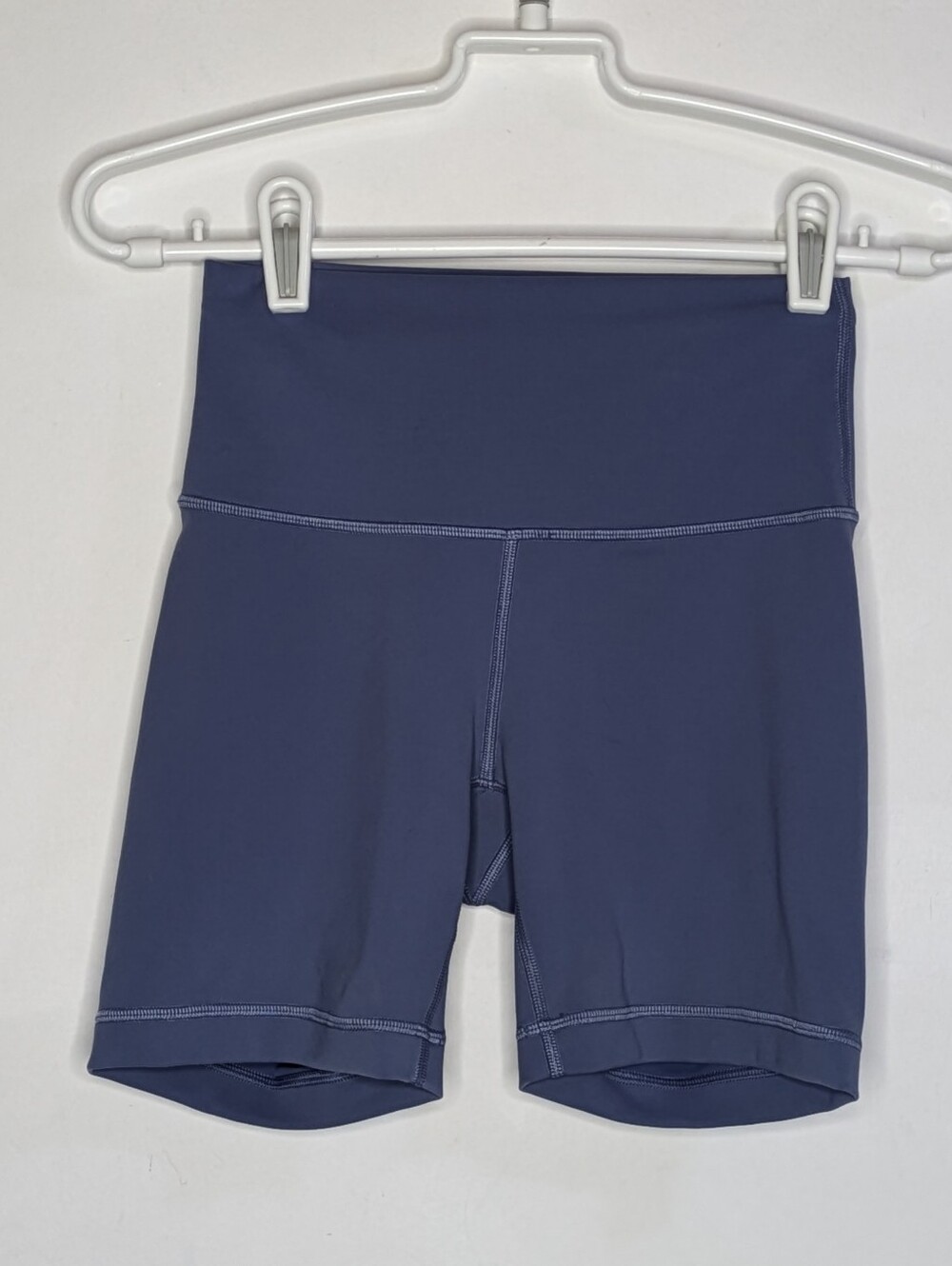 Lululemon Blue Wunder Train High Rise Athletic Workout Gym Exercise Short 4